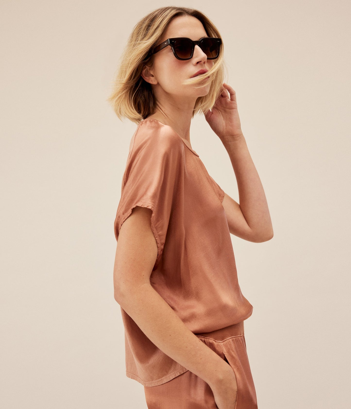 Flow Satin Tee